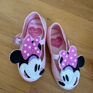 New without tags Mini Melissa Minnie pink shoes size 8